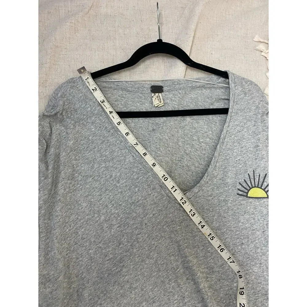 Free People Gray Asymmetrical Sun Embroidered T-Shirt Size Small